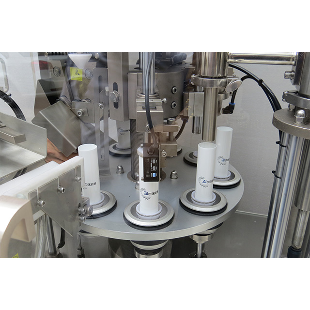 Machine de remplissage et de scellement de tubes en plastique pour dentifrice ZHY-60YP